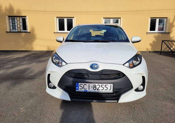 Toyota Yaris cena 73900 przebieg: 52000, rok produkcji 2020 z Cieszyn małe 191